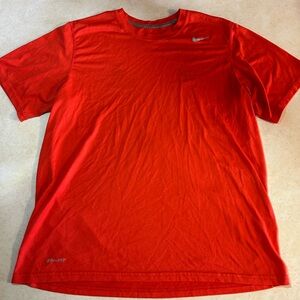 Nike Men's Bright Red Short Sleeve Tee